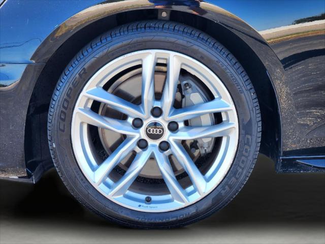 2023 Audi A4 Premium 45 TFSI S line quattro S tronic