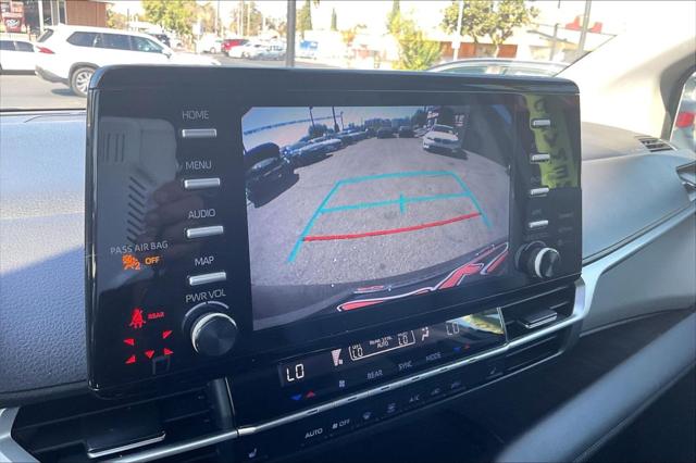 2021 Toyota Sienna XLE