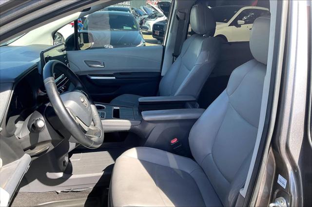 2021 Toyota Sienna XLE
