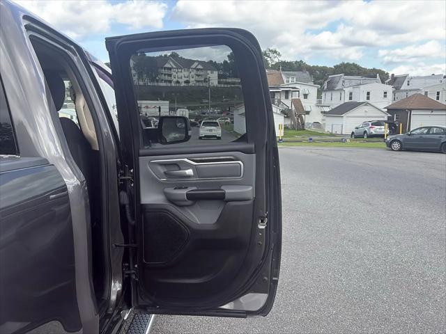 2020 Ram 1500 Big Horn Quad Cab 4x4 64 Box