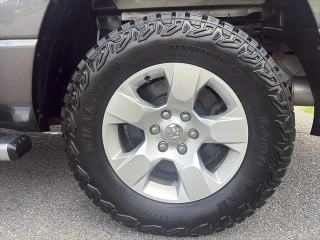 2020 Ram 1500 Big Horn Quad Cab 4x4 64 Box