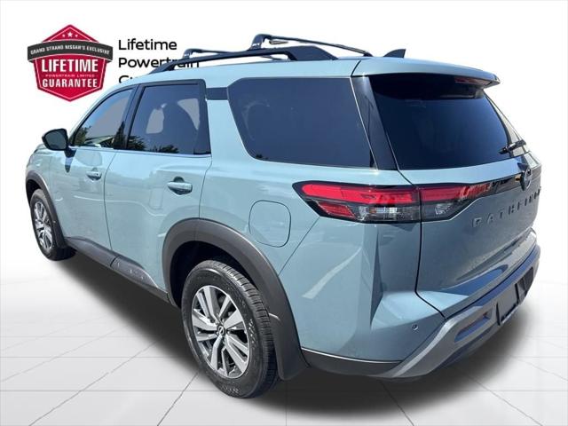 2026 Nissan Pathfinder SL