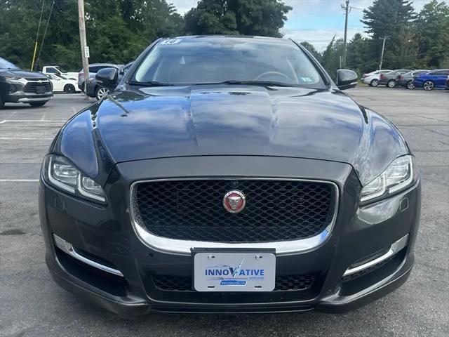 2016 Jaguar XJ R-Sport