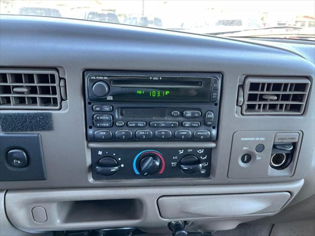 2004 Ford F-350 XL  XLT  Lariat  LARIAT