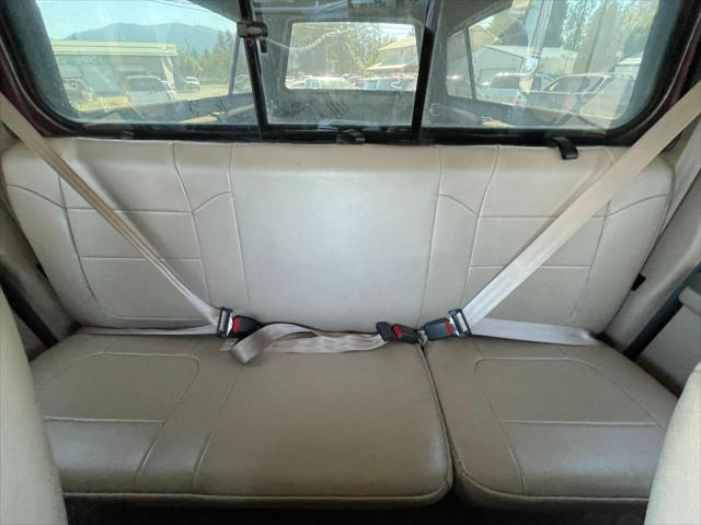 2004 Ford F-350 XL  XLT  Lariat  LARIAT