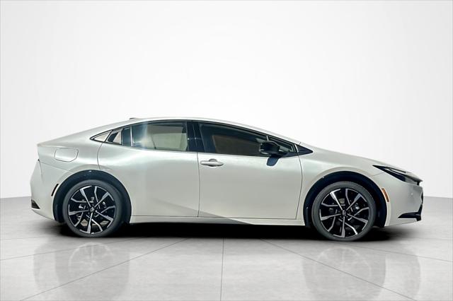 2027 Toyota Prius Plug-In XSE