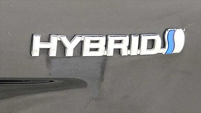 2018 Toyota Prius Three