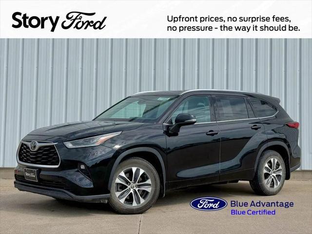 2021 Toyota Highlander XLE for sale in Story City, IA