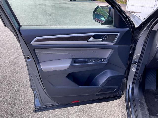 2023 Volkswagen Atlas 2.0T SE