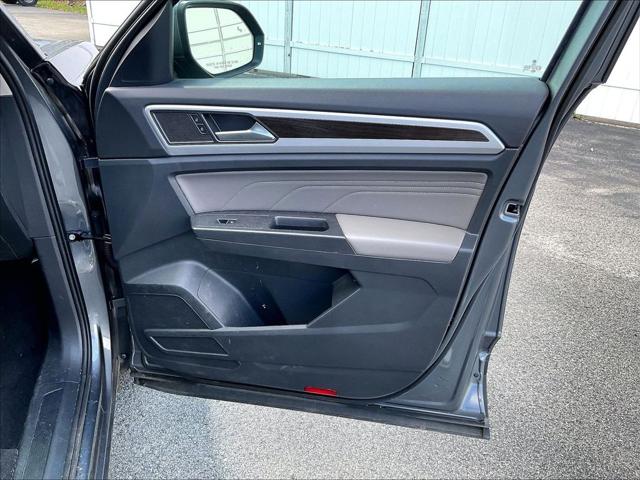 2023 Volkswagen Atlas 2.0T SE
