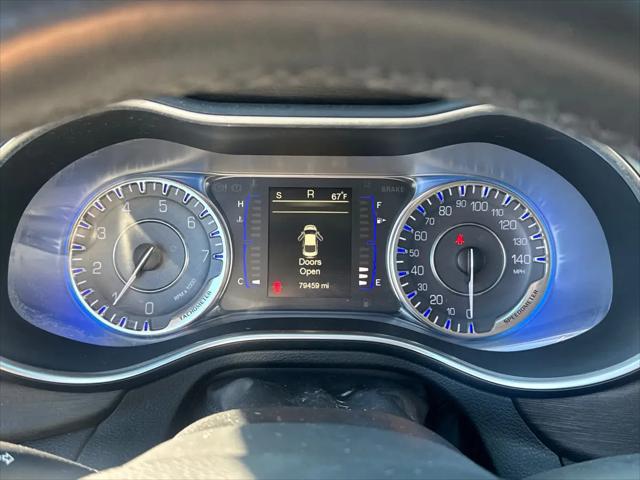 2016 Chrysler 200 Limited Platinum