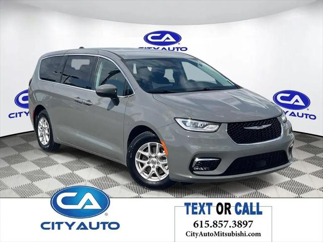 2023 Chrysler Pacifica Touring L for sale in Murfreesboro, TN