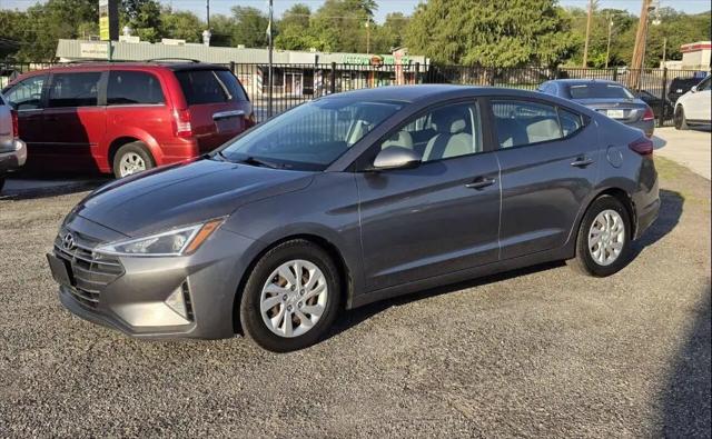 2019 Hyundai Elantra SE for sale in San Antonio, TX