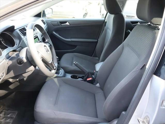 2015 Volkswagen Jetta 2.0L S