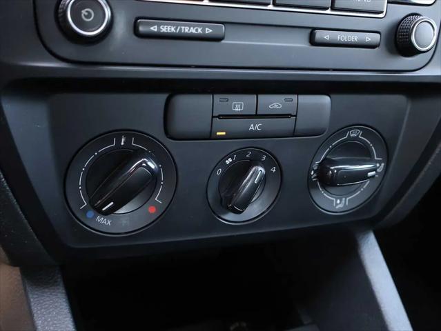 2015 Volkswagen Jetta 2.0L S