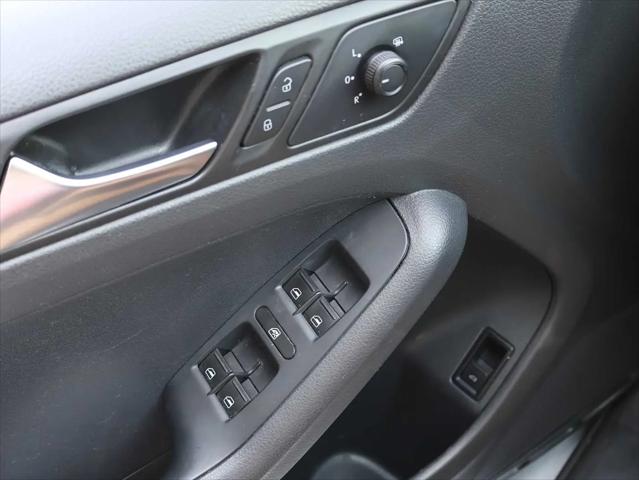 2015 Volkswagen Jetta 2.0L S