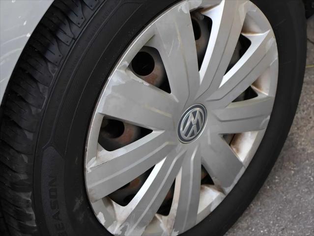 2015 Volkswagen Jetta 2.0L S