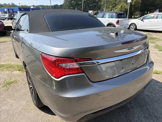 2011 Chrysler 200 S