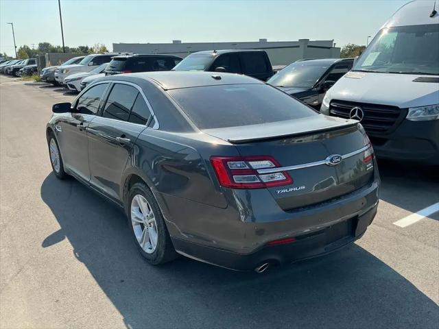 2017 Ford Taurus SEL