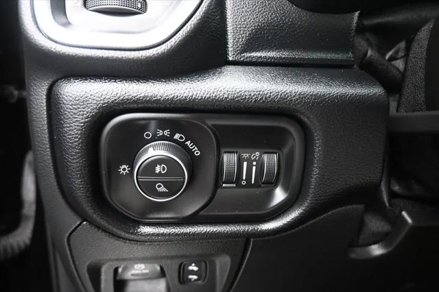 2021 Ram 1500 Laramie Crew Cab 4x4 57 Box