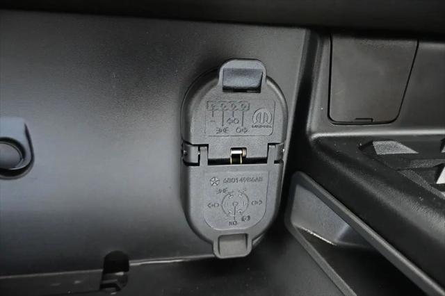 2021 Ram 1500 Laramie Crew Cab 4x4 57 Box