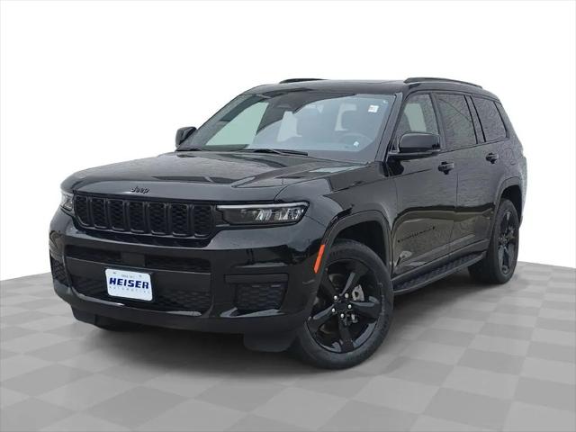 2023 Jeep Grand Cherokee L Altitude 4x4 for sale in West Bend, WI