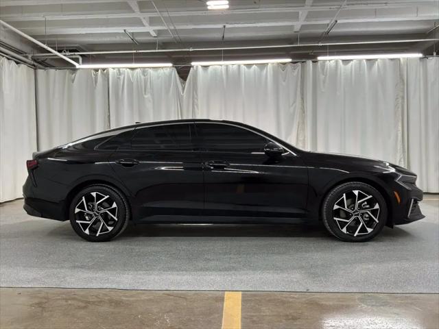 2025 Kia K5 EX