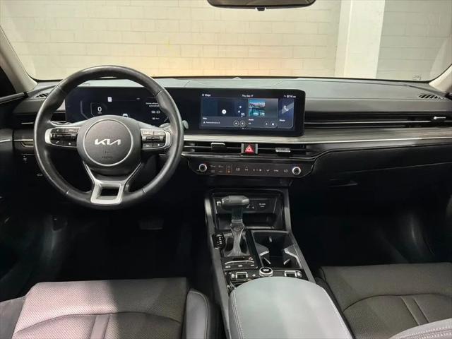 2025 Kia K5 EX