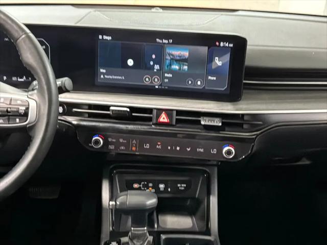 2025 Kia K5 EX