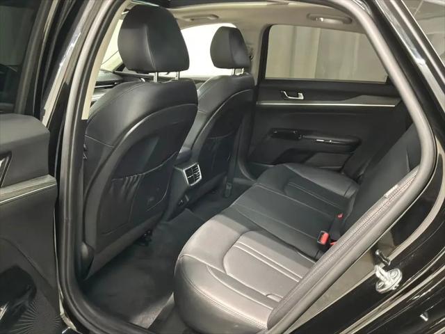 2025 Kia K5 EX