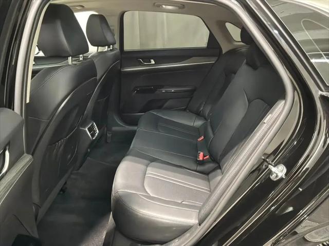 2025 Kia K5 EX