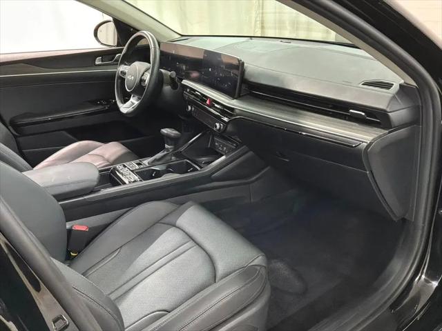 2025 Kia K5 EX
