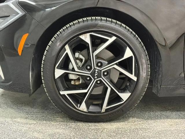 2025 Kia K5 EX