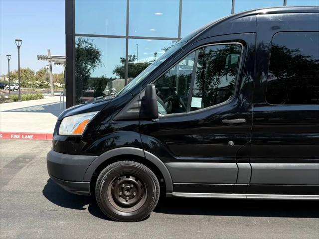2017 Ford Transit XLT