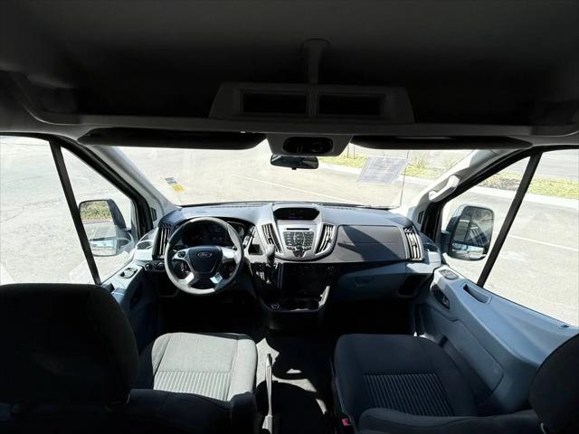 2017 Ford Transit XLT