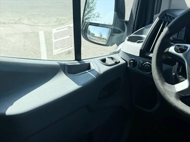 2017 Ford Transit XLT