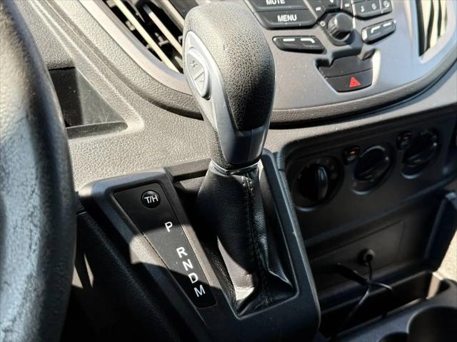 2017 Ford Transit XLT