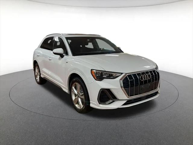2021 Audi Q3 S line Premium
