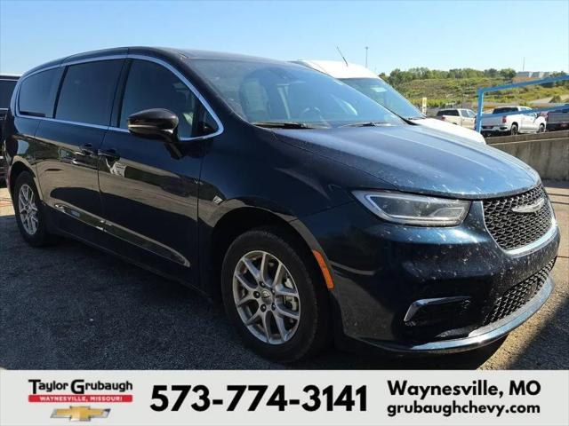 2025 Chrysler Pacifica Select for sale in Waynesville, MO