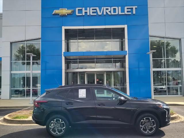 2025 Chevrolet Trax FWD LT