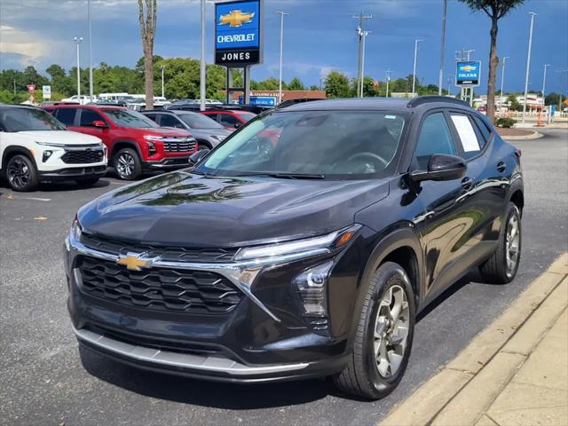 2025 Chevrolet Trax FWD LT