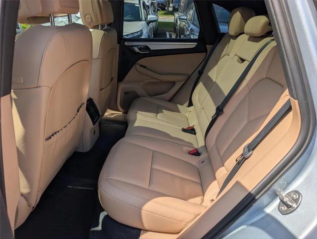 2024 Porsche Macan Macan