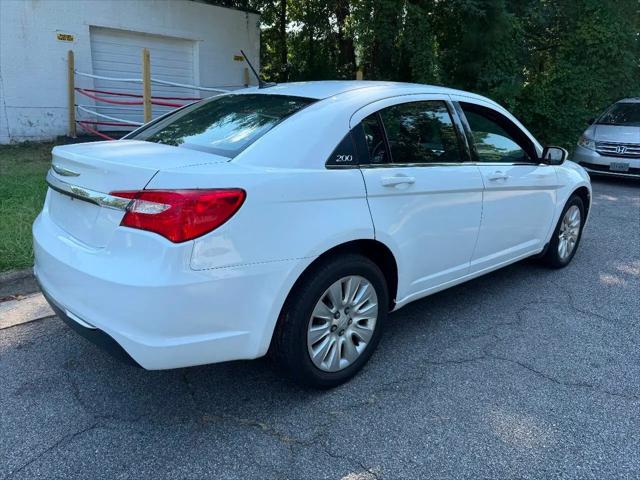 2012 Chrysler 200 LX