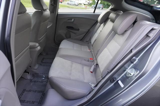2012 Honda Insight EX