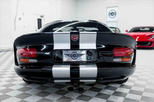 2000 Dodge Viper GTS