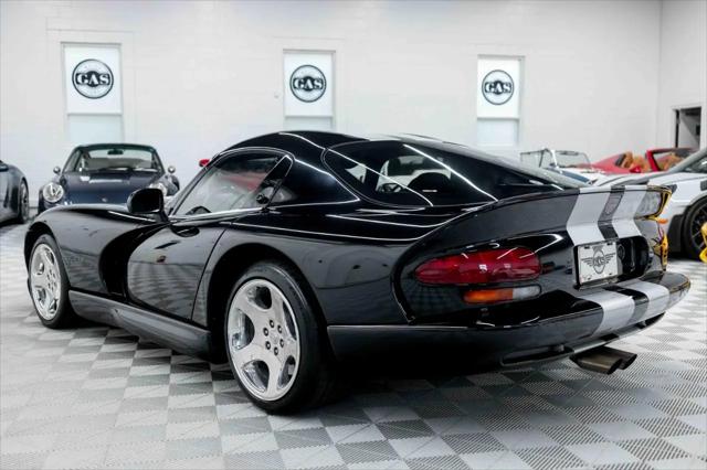 2000 Dodge Viper GTS