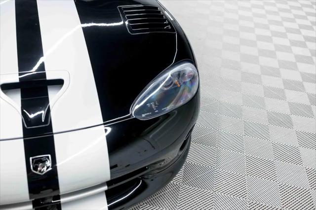 2000 Dodge Viper GTS