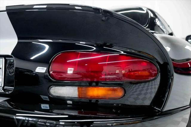 2000 Dodge Viper GTS