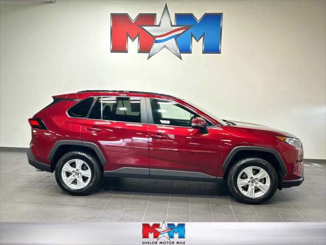 2021 Toyota RAV4 XLE 2021 Toyota RAV4 XLE