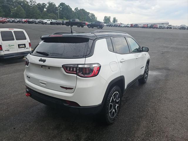2025 Jeep Compass Trailhawk 4x4